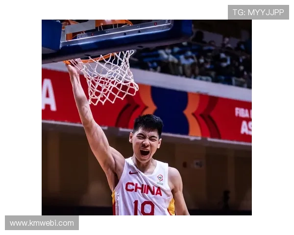 中国男篮力克韩国晋级亚锦赛四强 崔永熙单场贡献30分引领全队胜利