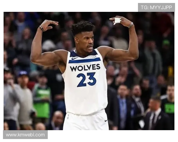 森林狼队新赛季备战开启 球员表现引发关注 交易流言四起