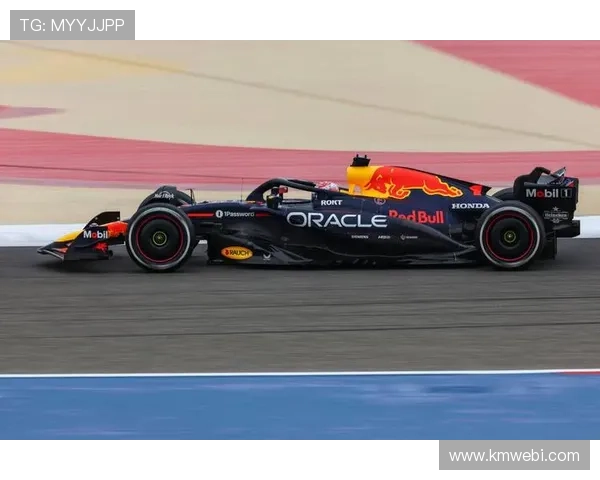 F1赛季精彩回顾：红牛车队继续主导赛道，梅赛德斯和法拉利迎来新挑战