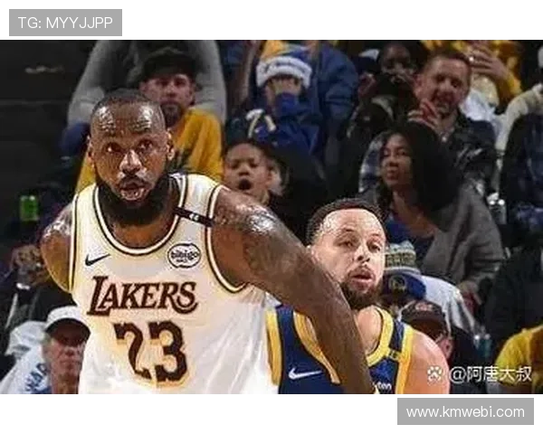 NBA最新动态：詹姆斯领衔湖人迎战勇士 引发新一轮季后赛争夺战