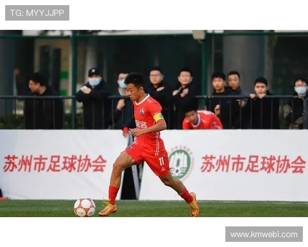 国足新星闪耀国际赛场再掀球队复兴希望引发球迷热烈关注热议不断