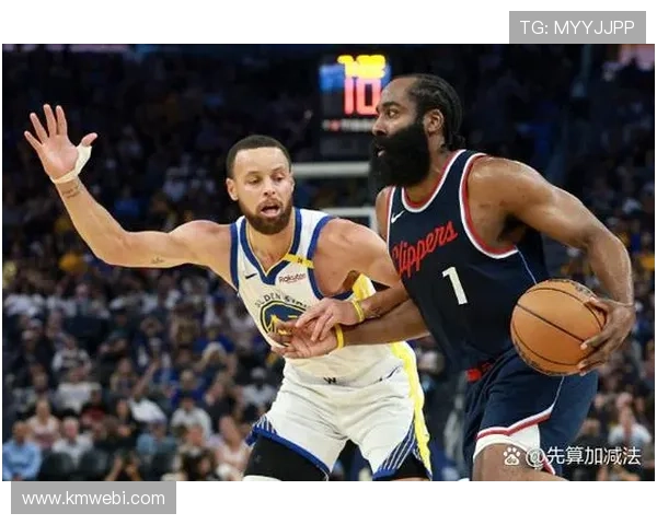 詹姆斯复出助湖人逆转篮网 哈登与欧文表现亮眼助力比赛精彩对决